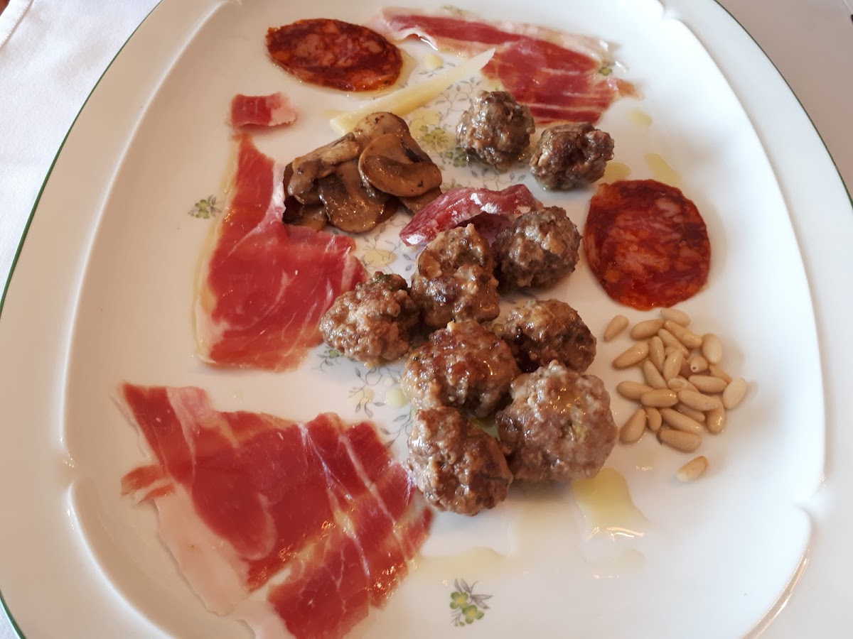 Ithaa Undersea Restaurant-10